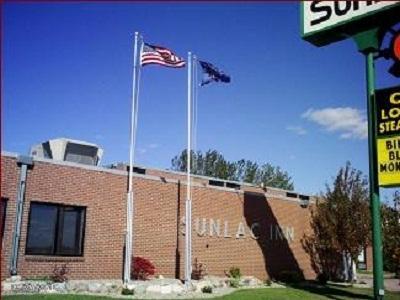 Sunlac Inn Lakota Ngoại thất bức ảnh