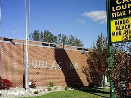 Sunlac Inn Lakota Ngoại thất bức ảnh